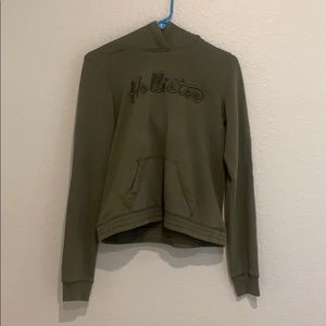 Green, hoodie, cozy!